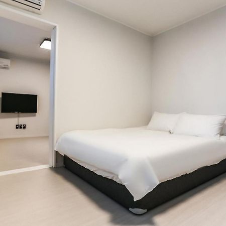 Hotel La Famille Yangyang Exterior foto